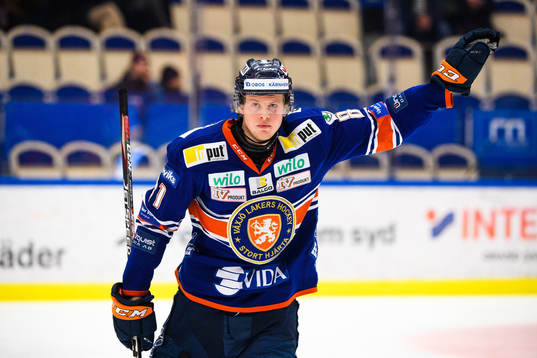 Växjös Fredrik Karlström jublar