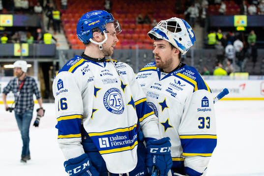 Leksands Daniel Gunnarsson och målvakt Axel Brage