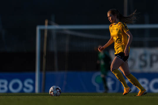 Malin Brenn of LSK Kvinner