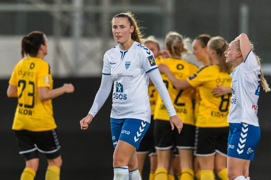 Tonje Pedersen of Kolbotn looks dejected while Emilie