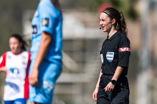 Referee Henrikke Nervik