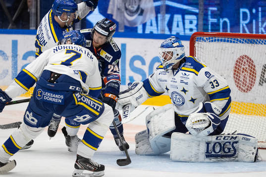 Växjös Brendan Shinnimin och Leksands Patrik Zackrisson