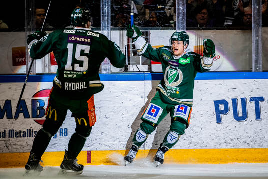 Färjestads Marcus Nilsson jublar