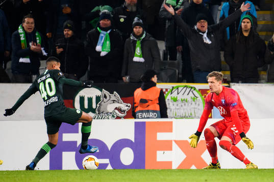 João Victor of Wolfsburg and goalkeeper Johan Dahlin of