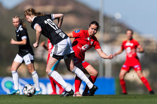Emilie Bragstad of Rosenborg and Tanja Løfshus of