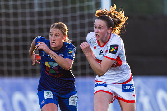 Catherine Joan Bott of Vålerenga and Vilde Hasund of