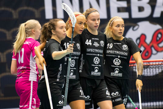 Täbys Anna Peterzén jublar