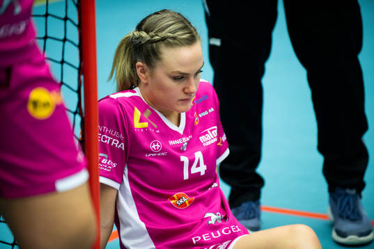 s Josefine Keller deppar