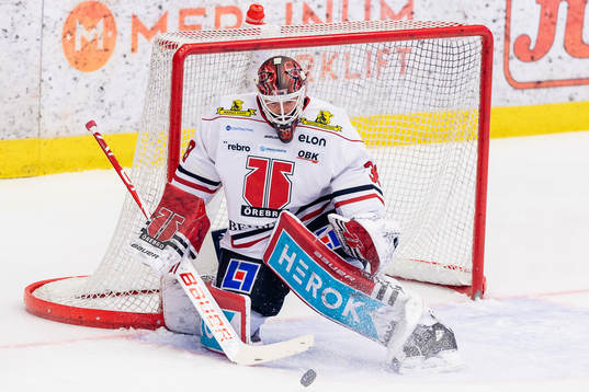 Örebros målvakt Dominik Furch