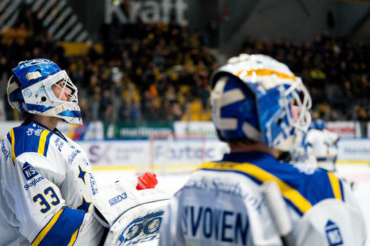 Leksands målvakt Axel Brage och målvakt Janne Juvonen