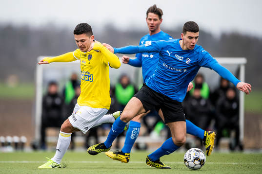Falkenbergs Edi Sylisufaj och Halmstads Edvin Kurtulus