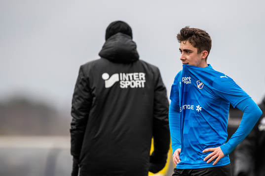 Halmstads Emil Tot Wikström deppar