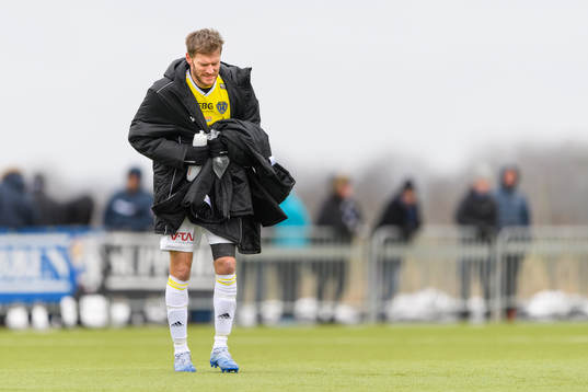 Falkenbergs Karl Söderström har ont