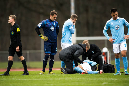 Malmö FFs Pavle Vagic har ont