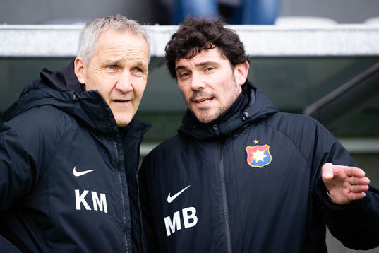 Örgrytes tränare Keith Millen och assisterande tränare