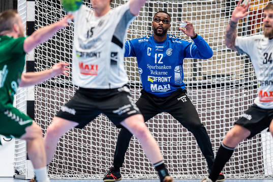 Guifs målvakt Herdeiro Lucau