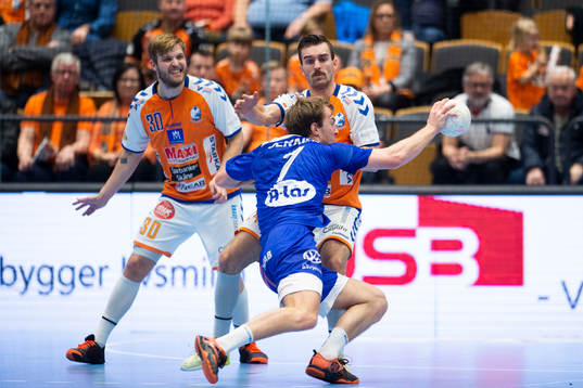 Kristianstads Teitur Örn Einarsson och Alingsås Felix