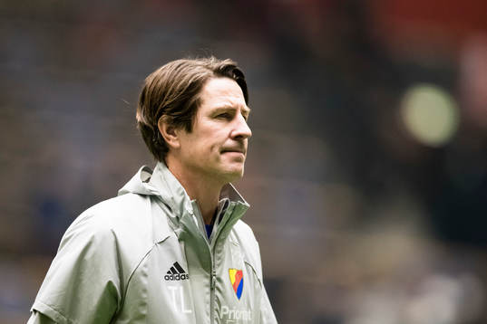 Djurgårdens tränare Thomas Lagerlöf deppar