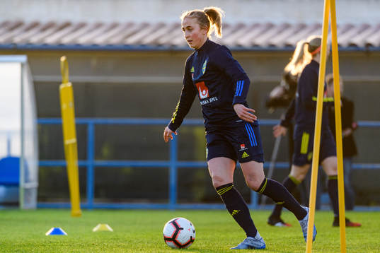Julia Karlernäs