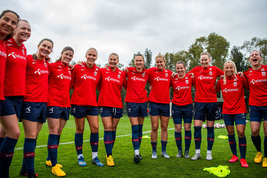 Frida Leonhardsen Maanum, Vilde Bøe Risa, Maren Mjelde,