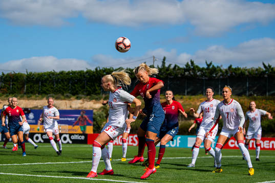 Sofie Svava of Denmark and Rikke Bogetveit Nygard of Norway