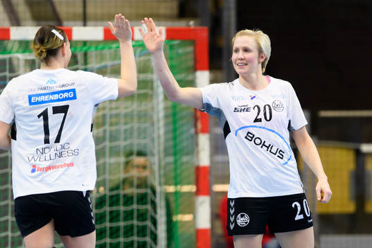 Heids Elin Hallagård jublar