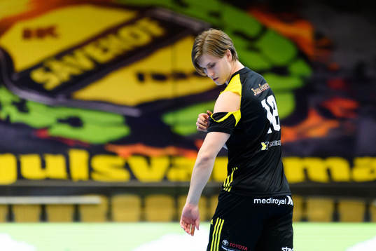 Sävehofs Pontus Brolin med trasig tröja