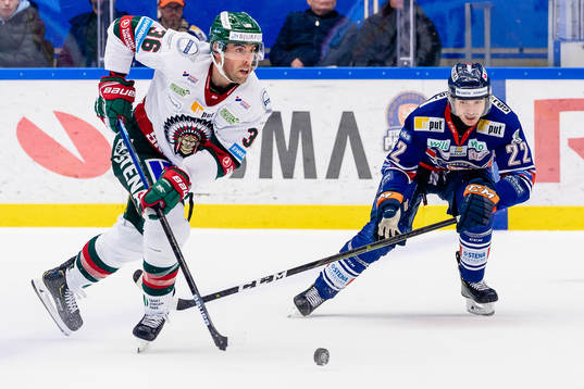 Frölundas Brandon Gormley och Växjös Jacob