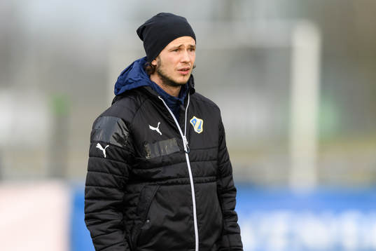 Halmstads Robin Östlind före fotbollsmatchen i Svenska