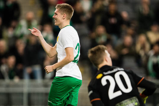 Hammarbys Aron Johannsson jublar