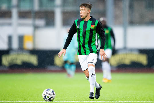 Gais Nikola Ladan