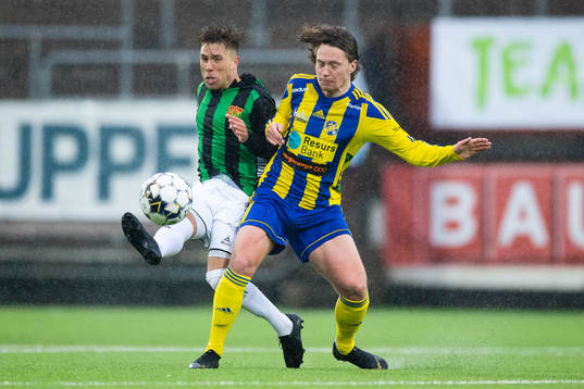 Gais Nikola Ladan