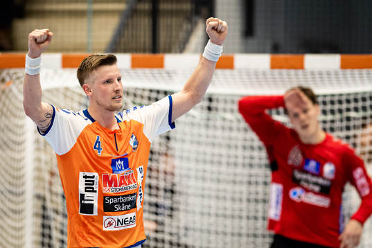 Kristianstads Adam Nyfjäll jublar