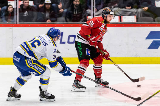 Örebros Robin Kovacs och Leksands Patrik Zackrisson