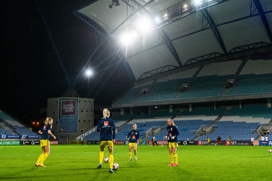 Hanna Glas, Hanna Bennison, Stina Blackstenius and Sofia