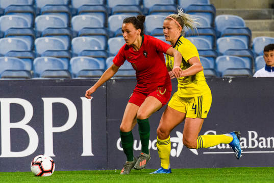 Ana Leite of Portugal and Hanna Glas of Sweden