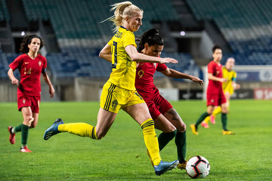 Sofia Jakobsson of Sweden and Ana Borges +of Portugal