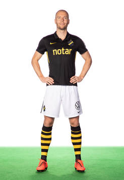 s Per Karlsson