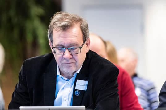 Göran Harnesk, swedish floorball federation,  at a meeting