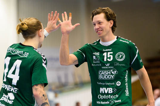 Varbergs Anton Jönsson jublar