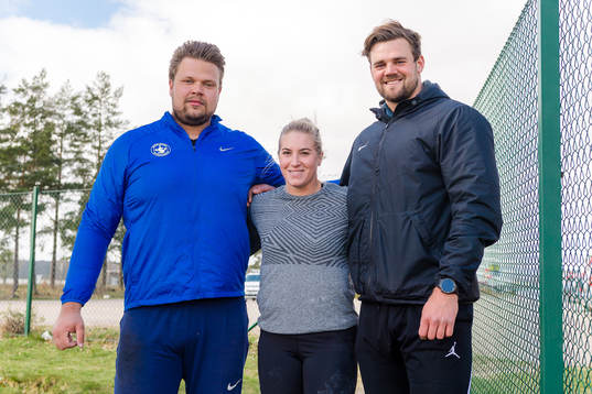 Daniel Ståhl, Spårvägens FK, Fanny Roos, Athletics
