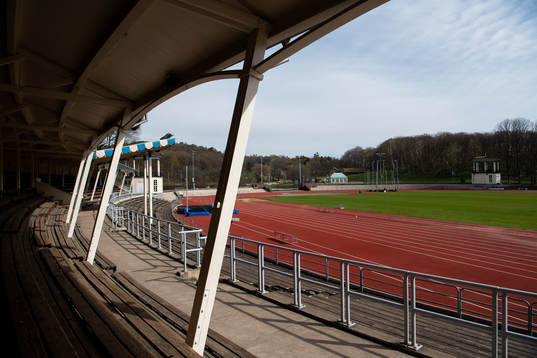 En läktare på Slottskogsvallen