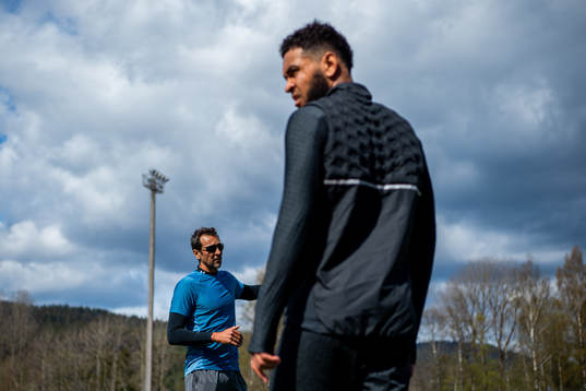 Joshua King of the Norwegian national football team trains
