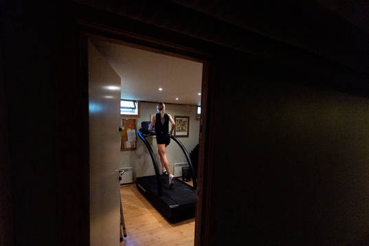 Norwegian athlete Karoline Bjerkeli Grøvdal trains at home