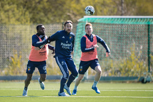 Emmanuel Banda, Kevin Walker och Aslak Witry