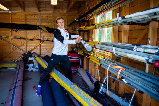 Norwegian pole vaulter Sondre Guttormsen trains at home as