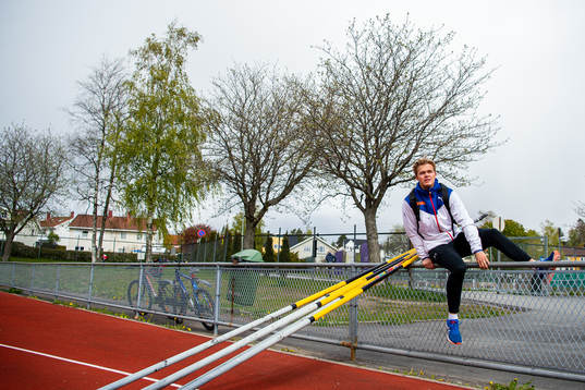 Norwegian pole vaulter Sondre Guttormsen trains at the