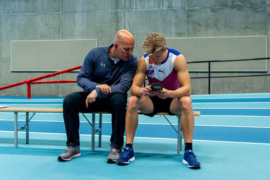 Norwegian pole vaulter Sondre Guttormsen trains together