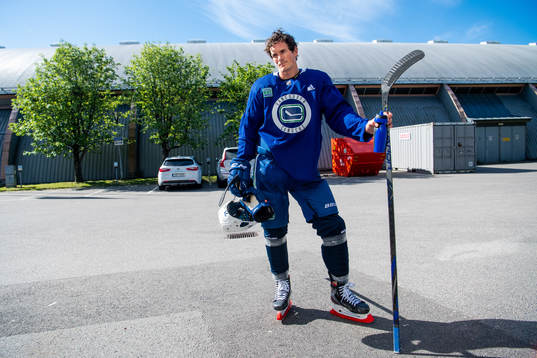 Loui Eriksson, Vancouver Canucks, tränar