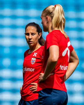 Ingrid Moe Wold and Kristine Leine of the Norwegian